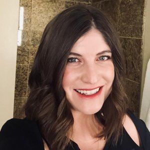 Meet your Posher, Lindsey